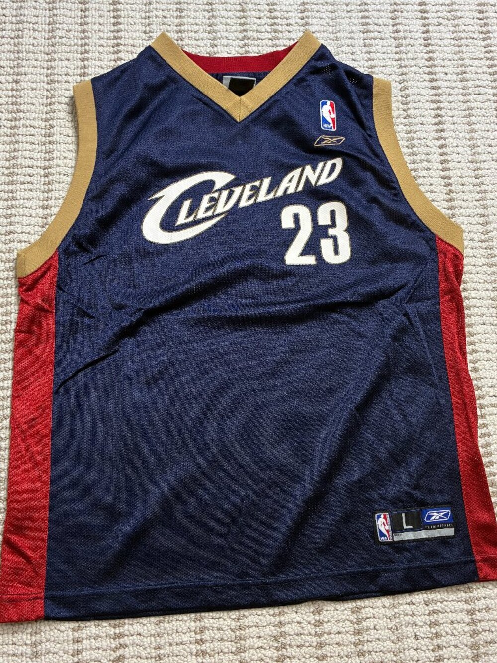 Reebok LeBron James Jersey Navy Red Youth Large Cavaliers #23 NBA Retro